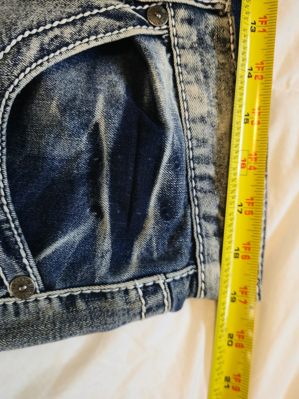 Men`s True Luck Relaxed Bootcut Classic Stretch Denim Jeans Size 36x32 0890